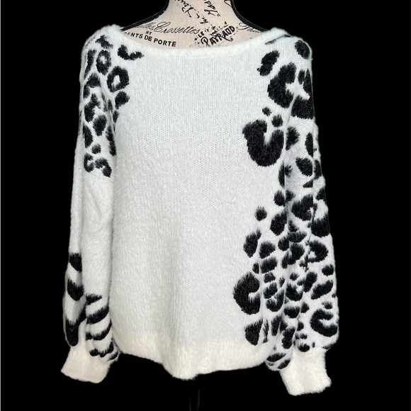 Vince Camuto Sweaters - Vince Camuto Sweater